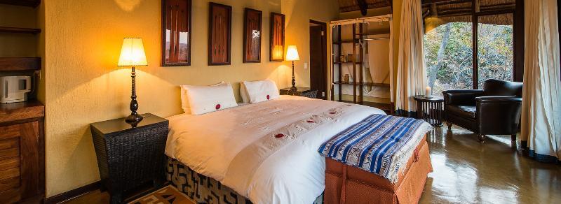 Tshwene Lodge Vaalwater Exterior photo
