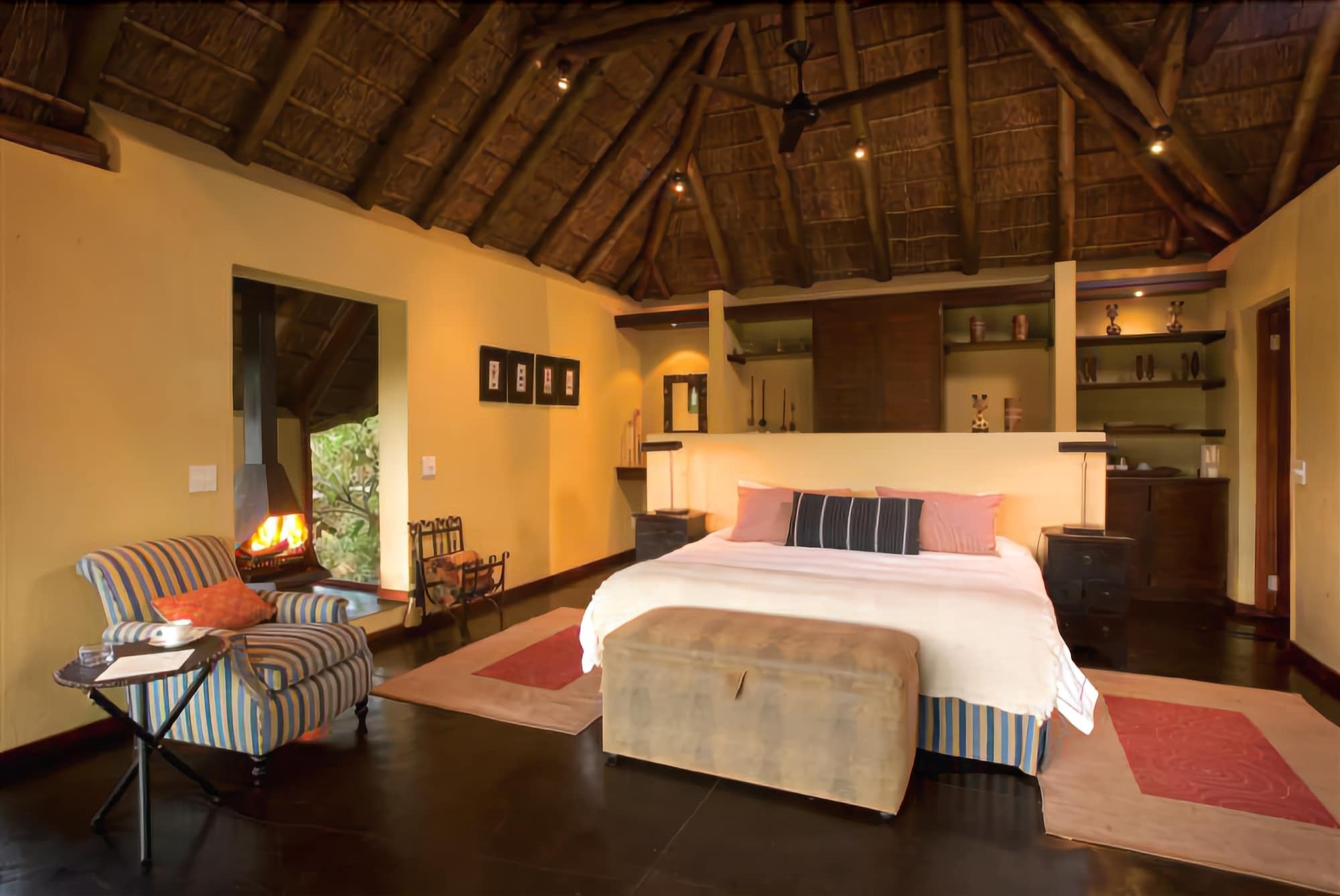 Tshwene Lodge Vaalwater Exterior photo